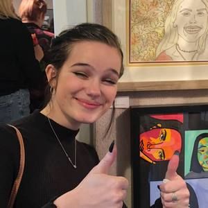 Meet your Posher, Lucy